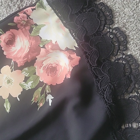 Haute Project Womens Floral Blouse Size XL - Picture 4 of 4